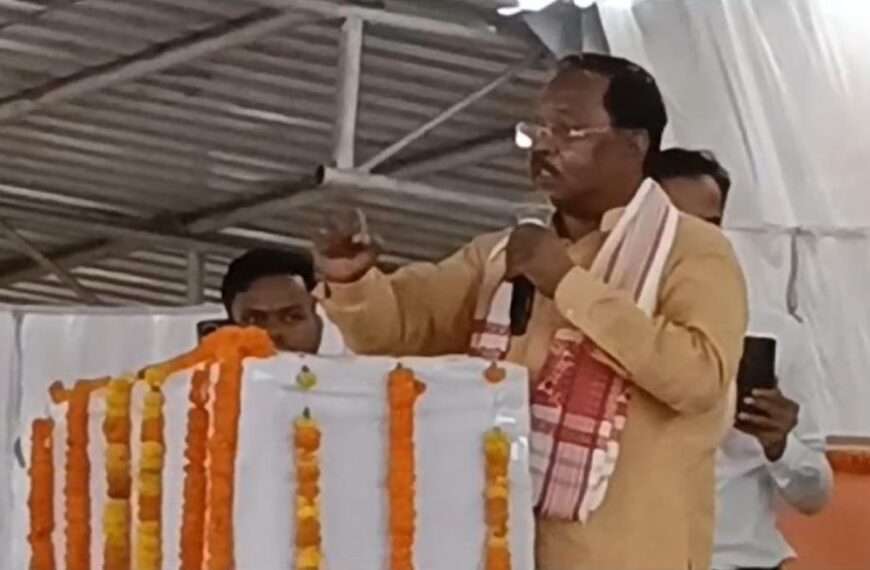 कृषि मंत्री रामविचार नेताम ने दी अधिकारियों को चेतावनी, कहा-