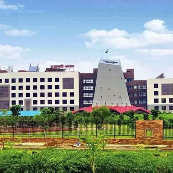 1.02 करोड़ रूपए का गोलमाल: पंजीयन कार्यालयों में दस्तावेजों की जांच में पायी गई गड़बड़ी