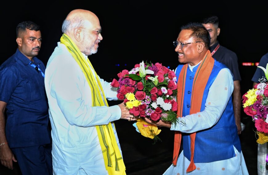 केन्द्रीय गृह मंत्री अमित शाह छत्तीसगढ़ के तीन दिवसीय प्रवास पर राजधानी रायपुर पहुंचे
