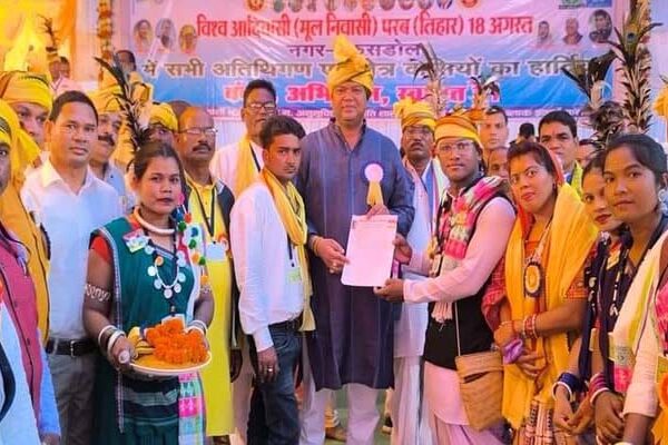 प्रकृति-संस्कृति के साथ देश की रक्षा में भी आदिवासी समाज का योगदान अतुलनीय – संदीप साहू