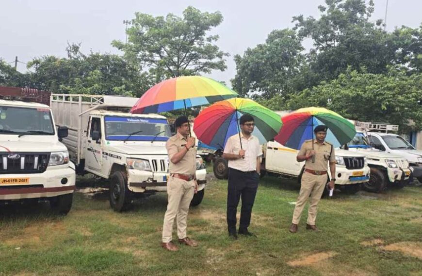 गौ तस्करी पर जशपुर पुलिस की बड़ी कार्रवाई, 431 पशुओं का किया रेस्क्यू, गृह मंत्री शर्मा बोले- गौवंश की रक्षा के लिए सरकार प्रतिबद्ध