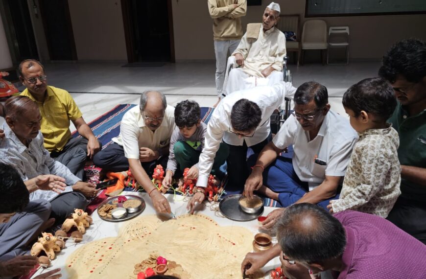 सांसद बृजमोहन अग्रवाल ने परिवार संग मनाया पोरा तिहार