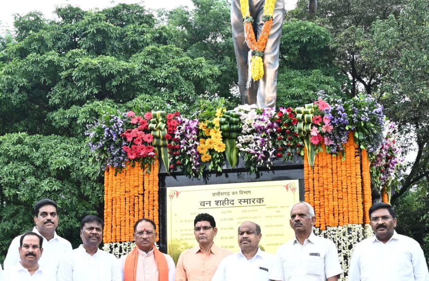 मुख्यमंत्री विष्णु देव साय ने राष्ट्रीय वन शहीद दिवस के अवसर पर वन शहीदों को दी श्रद्धांजलि