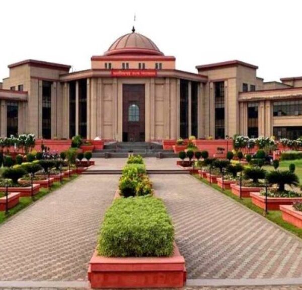 हाईकोर्ट में फर्जी ओआईसी का मामला: जल संसाधन विभाग के 2 अधिकारी फंसे, महाधिवक्ता ने मुख्य सचिव को लिखा पत्र