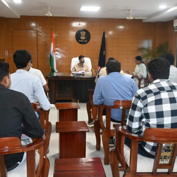 बलौदाबाजार कलेक्टर की अध्यक्षता में जिला स्तरीय सोशल मीडिया निगरानी समिति की बैठक हुई संपन्न