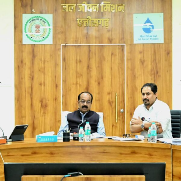 जल जीवन मिशन के कार्यों को मिशन मोड में पूर्ण करें – अरुण साव