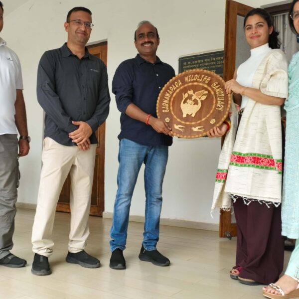ओलंपियन मनु भाकर ने परिवार सहित बारनवापारा अभ्यारण्य का किया भ्रमण