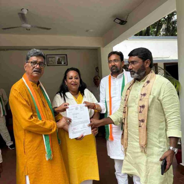 जोगी कांग्रेस ने कांग्रेस प्रत्याशी आकाश शर्मा को दिया समर्थन