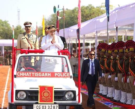 गृहमंत्री अमित शाह ने नक्सलियों से हिंसा का रास्ता छोड़कर समाज की मुख्यधारा में शामिल होकर छत्तीसगढ़ के विकास में अपना योगदान देने की अपील की