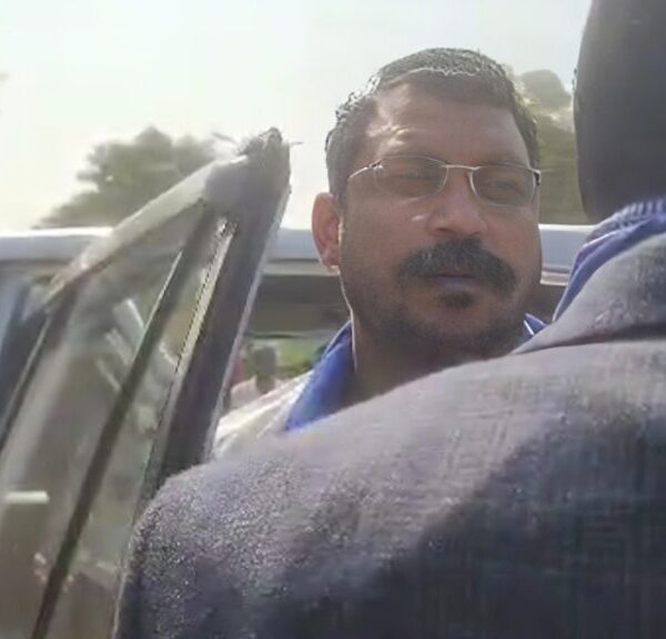 बलौदाबाजार हिंसा के आरोपियों से जेल में मिलने पहुंचे भीम आर्मी प्रमुख चंद्रशेखर आजाद, सीएम आवास का घेराव करने का किया ऐलान…