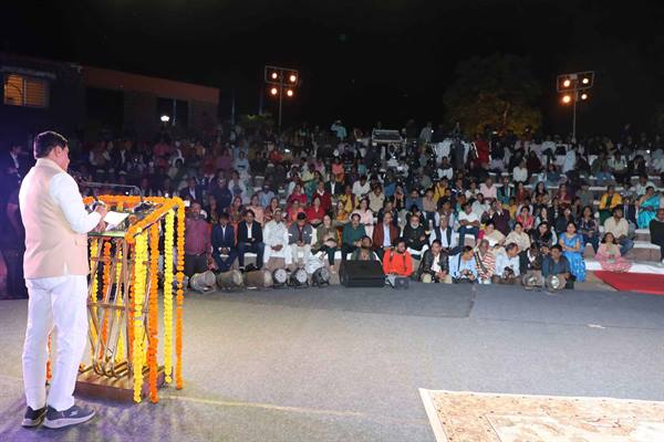 हमारी संस्कृति कलाओं और कला साधकों से पोषित है : मुख्यमंत्री डॉ. मोहन यादव