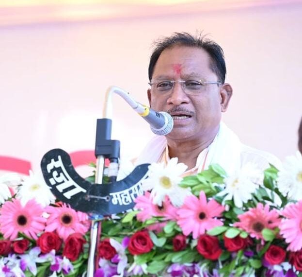 मुख्यमंत्री विष्णुदेव साय ने बलदाकछार में दी कई सौगातें: महानदी में होगा तटबंध निर्माण, चौक में लगेगी हाई मास्ट लाइट