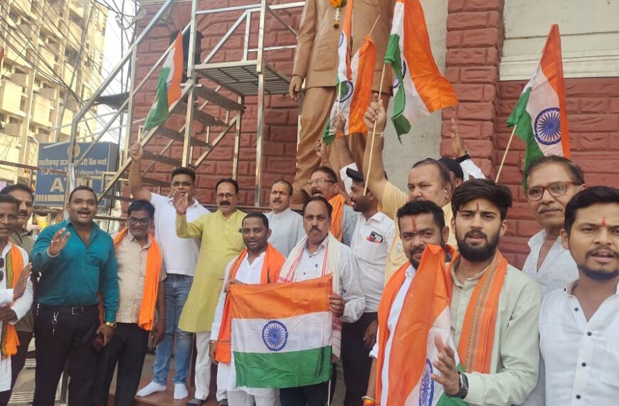 तिरंगा यात्रा में उमड़ा जनसैलाब, राजधानी के शारदा चौक में ऑपरेशन सिन्दूर की सफलता को किया गया नमन