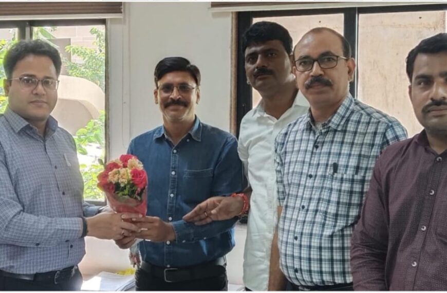 शालेय शिक्षक संघ ने शिक्षा सचिव और DPI संचालक से की मुलाकात, युक्तियुक्तकरण और पदोन्नति को लेकर की चर्चा, सुझाव के साथ रखी मांगे…