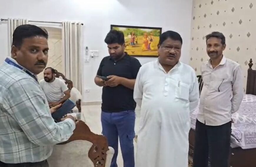 चलती ट्रेन से गायब केंद्रीय मंत्री इस हालत में मिले: कई जगह चोट के निशान, दिल्ली से एमपी के लिए निकले थे