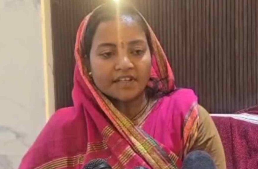 मंत्री लक्ष्मी राजवाड़े की अफसरों को चेतावनी, कहा – सरकार की योजनाएं जनता तक नहीं पहुंची तो जिम्मेदार अधिकारी अपना बोरिया बिस्तर बांध लें…