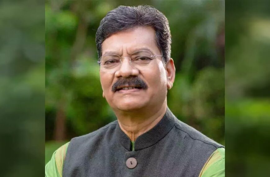 RSS मुख्यालय में अरविंद नेताम को अतिथि बनाए जाने पर चरणदास महंत की तीखी प्रतिक्रिया, बोले- पूछूंगा कि RSS में शामिल हो रहे या आदिवासी नेता के रूप में..