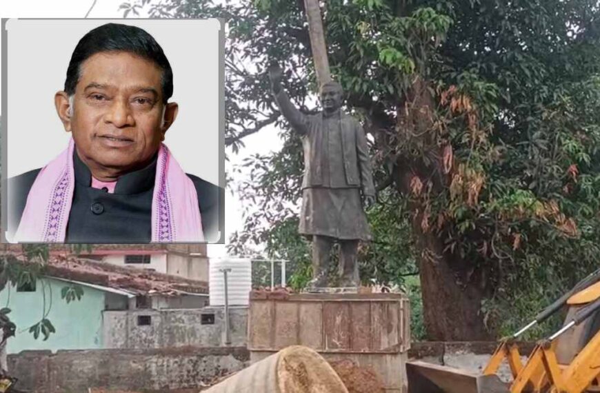 अजीत जोगी की प्रतिमा पर विवाद : CMO ने जोगी की प्रतिमा हटाने ठेकेदार को जारी किया नोटिस, कहा – बिना वर्क आर्डर की गई है स्थापना