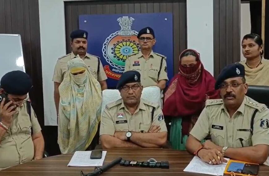 घुसपैठियों पर STF की कार्रवाई, नाम बदलकर रह रही दो बांग्लादेशी महिला गिरफ्तार