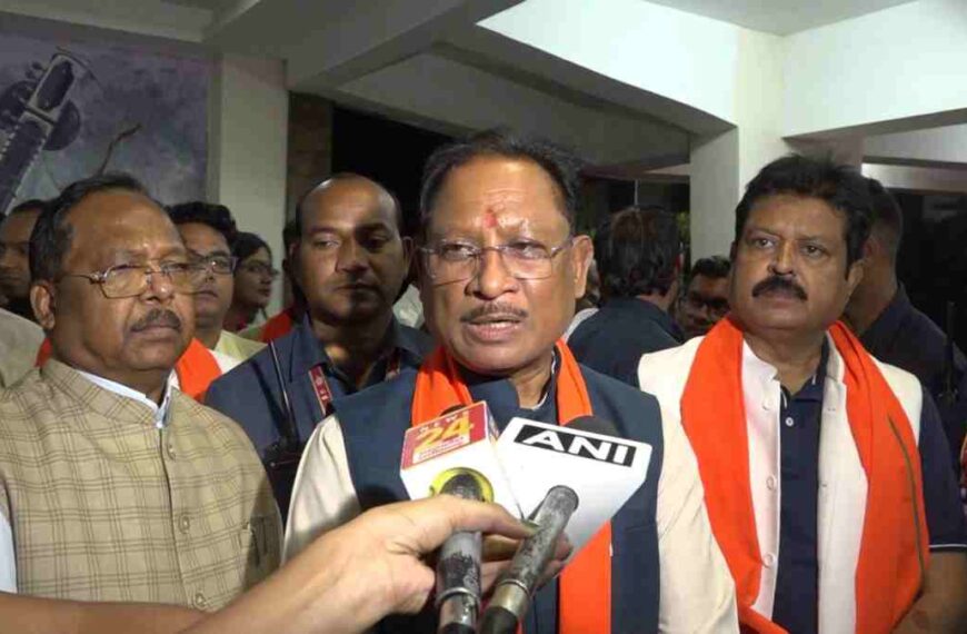 फोर्स को मशीन की तरह उपयोग वाले कांग्रेस के आरोप पर CM साय का बड़ा बयान, कहा – नक्सलवाद को बढ़ावा देने वाली कांग्रेस को ये कहने का कोई अधिकार नहीं