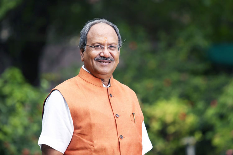 ऑपरेशन सिंदूर भारत की सामरिक शक्ति और राजनीतिक दृढ़ता का प्रतीक है: सांसद बृजमोहन अग्रवाल