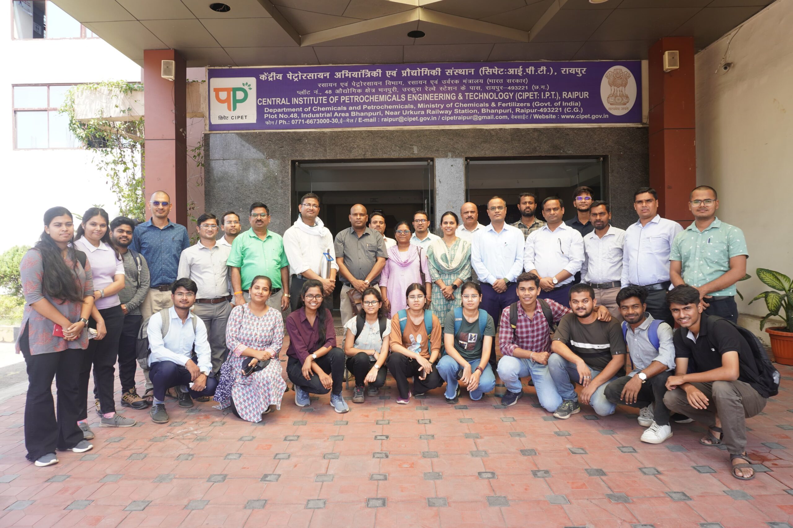 NIT रायपुर द्वारा प्लास्टिक इंडस्ट्री विजिट और एक्सपर्ट लेक्चर का किया गया आयोजन