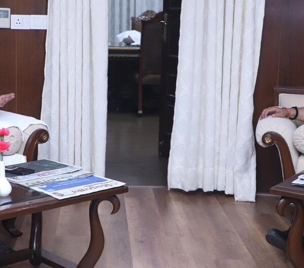 भारतीय क्रिकेट कंट्रोल बोर्ड के उपाध्यक्ष राजीव शुक्ला ने छत्तीसगढ़ सदन में मुख्यमंत्री विष्णुदेव साय से की मुलाकात