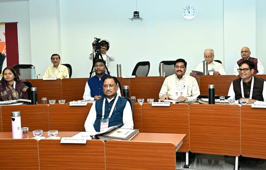मुख्यमंत्री विष्णु देव साय एवं मंत्रिमंडल का दो दिवसीय चिंतन शिविर 2.0 आईआईएम रायपुर में शुरू