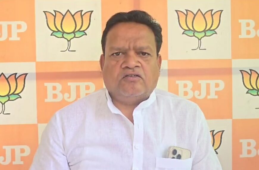 मुख्यमंत्री की सड़क निर्माण की घोषणा से आदिवासी समाज सहित सभी में हर्ष : देवलाल ठाकुर