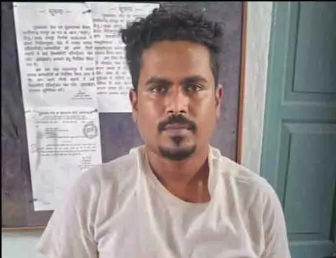 माओवादियों को हथियार और विस्फोटक सामग्री सप्लाई करने वाला सप्लायर गिरफ्तार