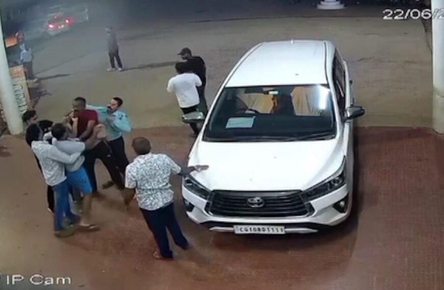 अस्पताल की सुरक्षा-व्यवस्था पर आपस में भिड़े विधायक प्रतिनिधि और कर्मचारी, देखिए वायरल सीसीटीवी फुटेज