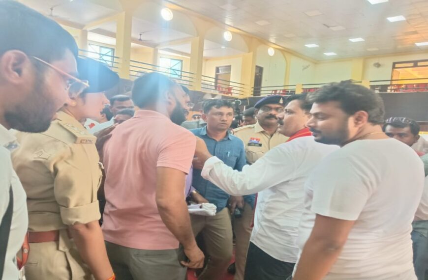 तकनीकी सहायक-पंचायत सचिव से मारपीट का मामला : गृहमंत्री से मिले पीड़ित और कर्मचारी संघ, SDOP पर की कार्रवाई की मांग