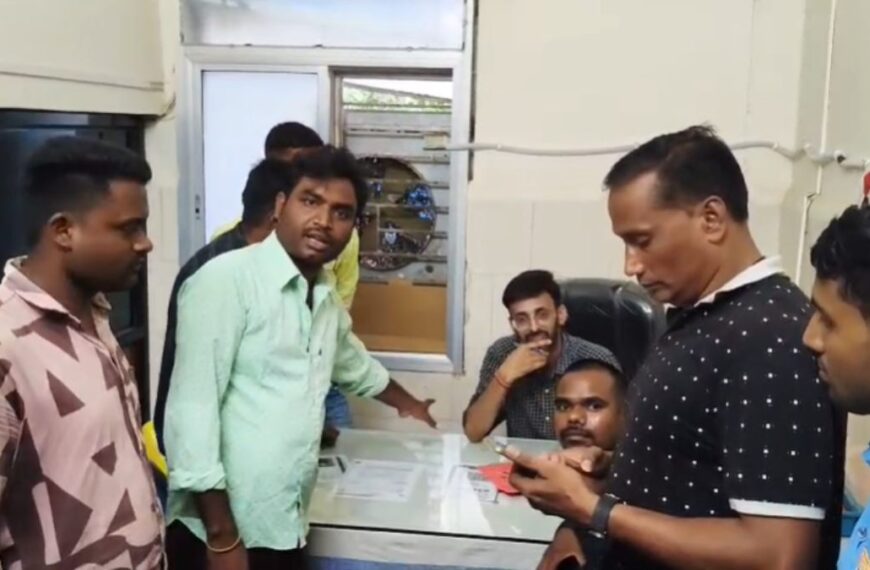 टीकाकरण के बाद नवजात की मौत! परिजनों ने डॉक्टरों पर लापरवाही का लगाया आरोप, जिला अस्पताल में मचा बवाल