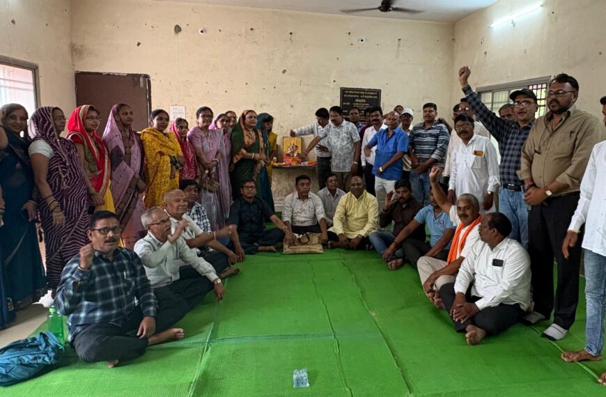 राजधानी रायपुर में जिला लोधी समाज की प्रथम कार्यकारिणी बैठक हुई सम्पन्न