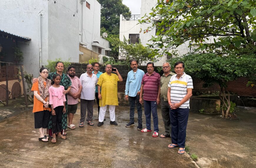 बारिश के बाद राहत की दस्तक – वार्ड में निरीक्षण करने पहुंचे विधायक पुरंदर मिश्रा, कहा- जहाँ समस्या, वहाँ समाधान