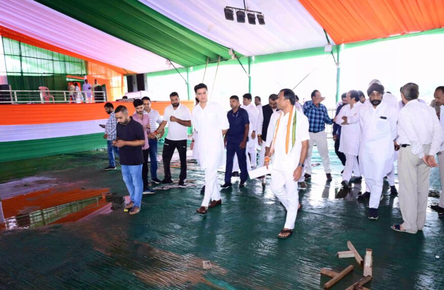 सचिन पायलट ने रायपुर साइंस कॉलेज मैदान में खरगे की सभा की तैयारी का लिया जायजा