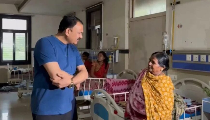 स्वास्थ्य मंत्री ने DKS अस्पताल का किया औचक निरीक्षण