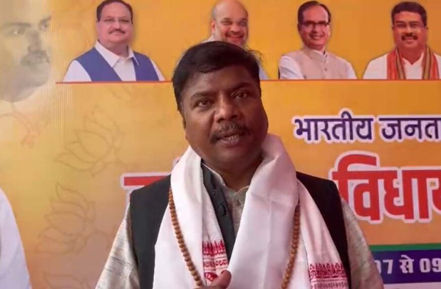 खरगे के छत्तीसगढ़ दौरे को लेकर सियासत : मंत्री केदार कश्यप ने कहा – कांग्रेस सरकार में किसानों को दो साल का बोनस नहीं मिला, आज किस मुंह से खरगे जी आ रहे…