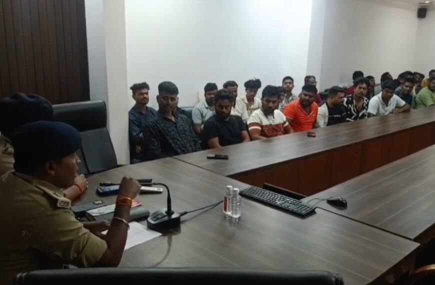 SP ने 100 डीजे संचालकों के साथ की बैठक, नियमों का पालन नहीं करने पर होगी सख्त कार्रवाई