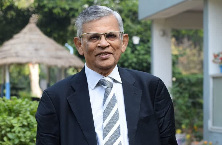 एम्स रायपुर को मिला नया अध्यक्ष, पद्मश्री डॉ. बुधेन्द्र कुमार जैन संभालेंगे जिम्मेदारी