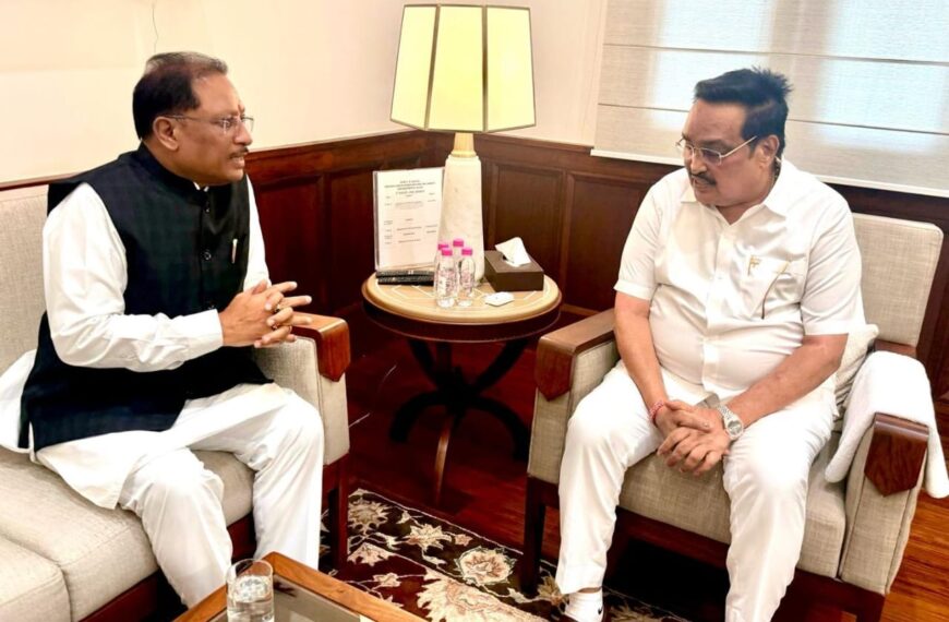 मुख्यमंत्री विष्णुदेव साय ने केंद्रीय जलशक्ति मंत्री पाटिल से की मुलाकात, बोधघाट परियोजना पर हुई चर्चा