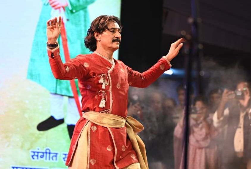 पंडित राजेंद्र गंगानी की कथक प्रस्तुति ने दर्शकों को किया मंत्रमुग्ध