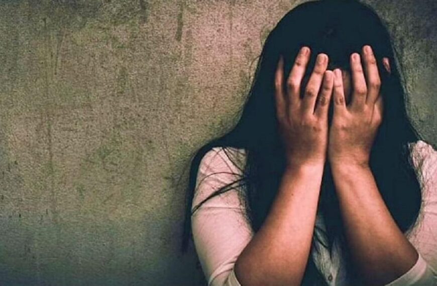 फिल्मों में हीरोइन बनाने का सपना दिखाकर बनाया हवस का शिकार