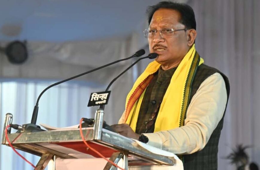 छत्तीसगढ़ में लगेंगे 513 नए 4G मोबाइल टावर, सीएम साय ने कहा – नक्सली उन्मूलन के प्रयासों के प्रतिफल की ये पहली कड़ी…