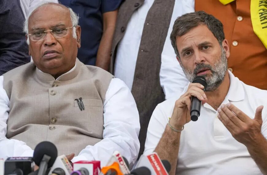 मनरेगा का नाम बदलने के खिलाफ कांग्रेस का हल्लाबोल : राहुल गांधी बोले- फैसला नोटबंदी जैसा विनाशकारी, सड़कों पर उतरेगी कांग्रेस