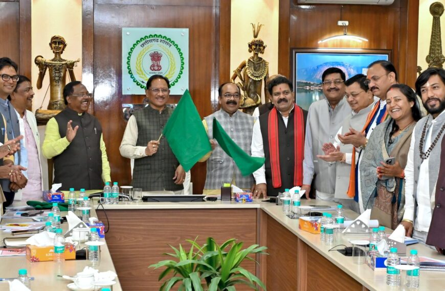 मुख्यमंत्री ग्रामीण बस योजना का दूसरा चरण शुरू, 180 नए गांव जुड़े बस सुविधा से