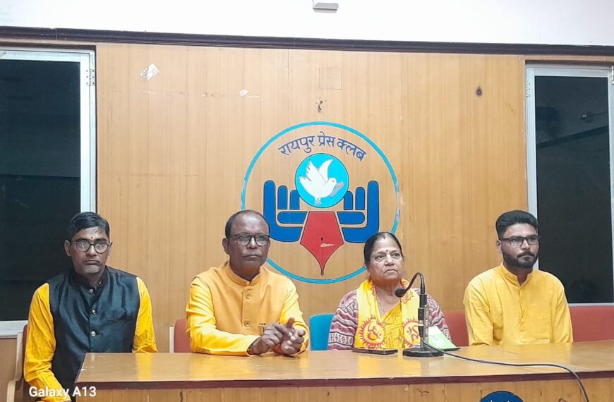 संस्कारवान पीढ़ी के संकल्प के साथ सिलघट में ऐतिहासिक 108 कुंडीय गायत्री महायज्ञ हुआ सम्पन्न, गर्भ संस्कार व सामूहिक विवाह में बने कीर्तिमान