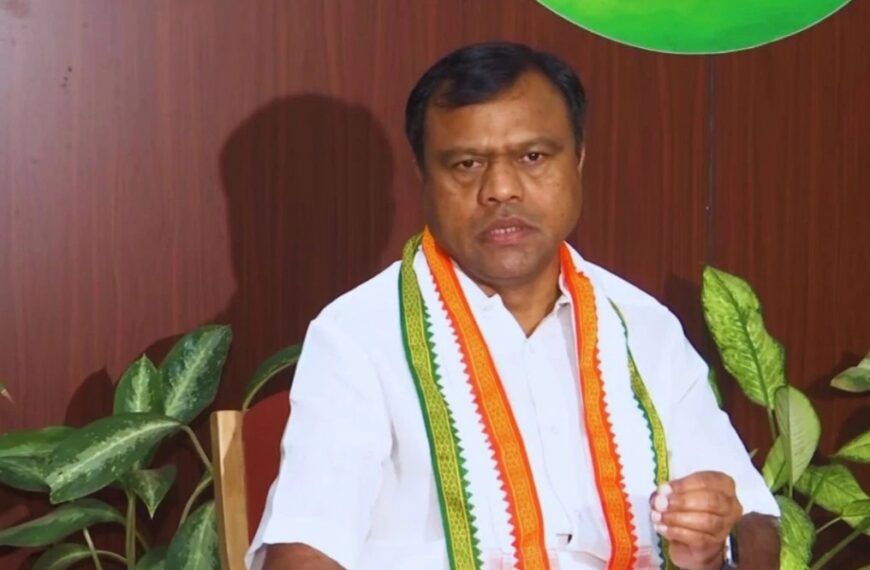 सीमेंट प्लांट जमीन अधिग्रहण: बैज ने सरकार पर बड़े उद्योगपतियों को फायदा पहुंचाने का लगाया आरोप