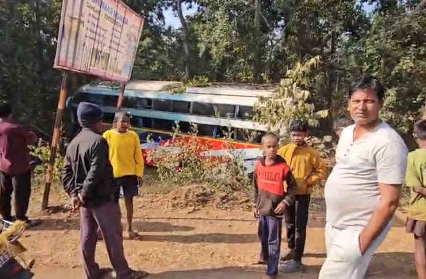 तिरुपति जा रही दर्शनार्थियों से भरी बस हुई दुर्घटना का शिकार, एक यात्री की मौत…