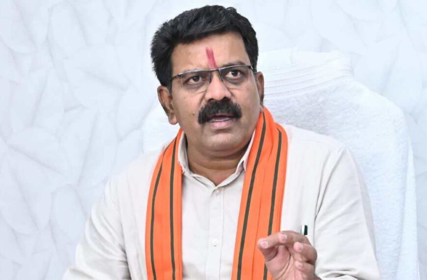 डिप्टी सीएम विजय शर्मा की नक्सलियों से अपील, हथियार छोड़ें नहीं तो हमारे जवानों की भुजाओं की ताकत कथाएं लिखने तैयार